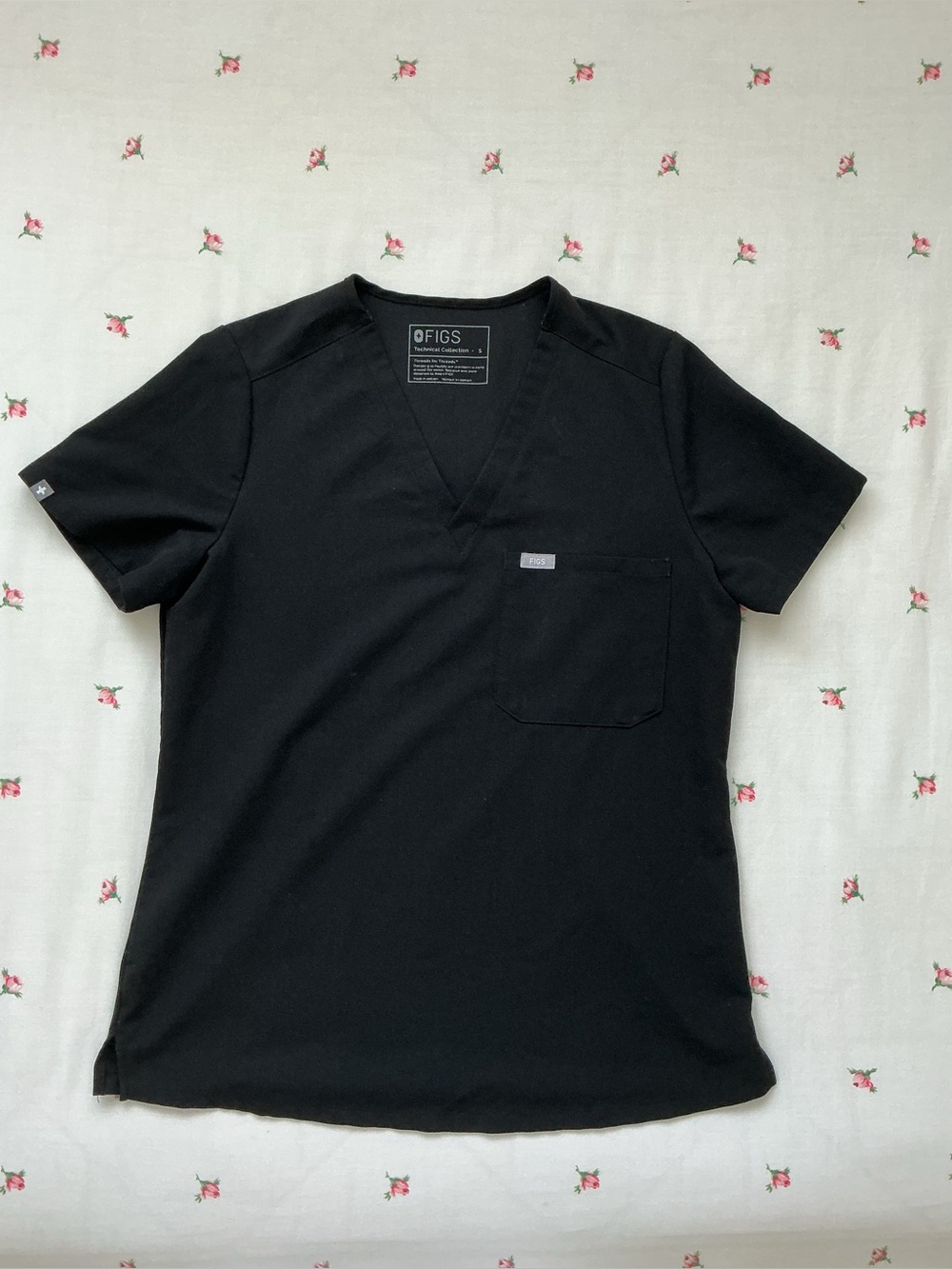 Figs Catarina Scrub Top in Black